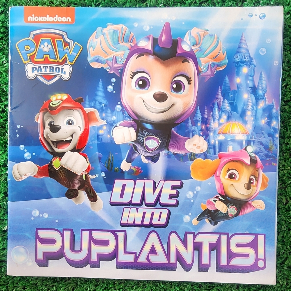 2023 Paw Patrol Dive Into Puplantis Book!!